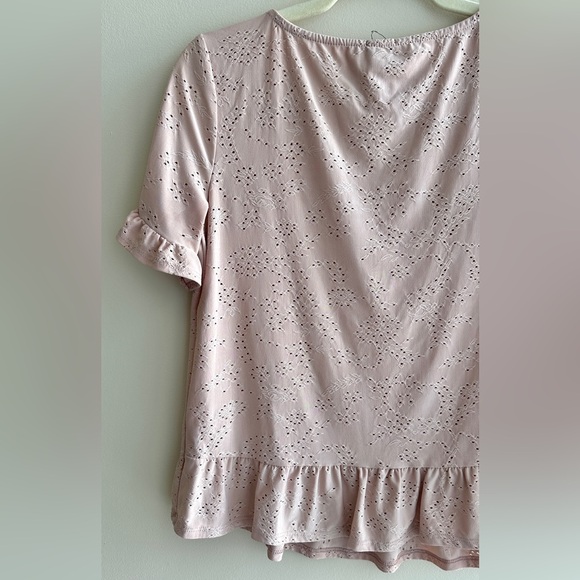 W5 Women's Blush Pink Eyelet Ruffle Short Sleeve Blouse, Size Small - Picture 15 of 16